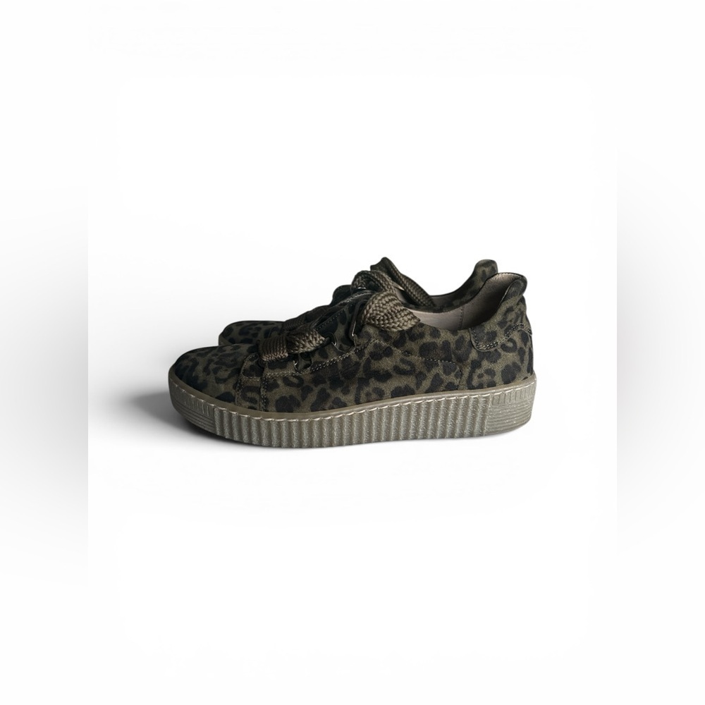 Gabor Leopard Print Sneakers - Olive Size/4.5